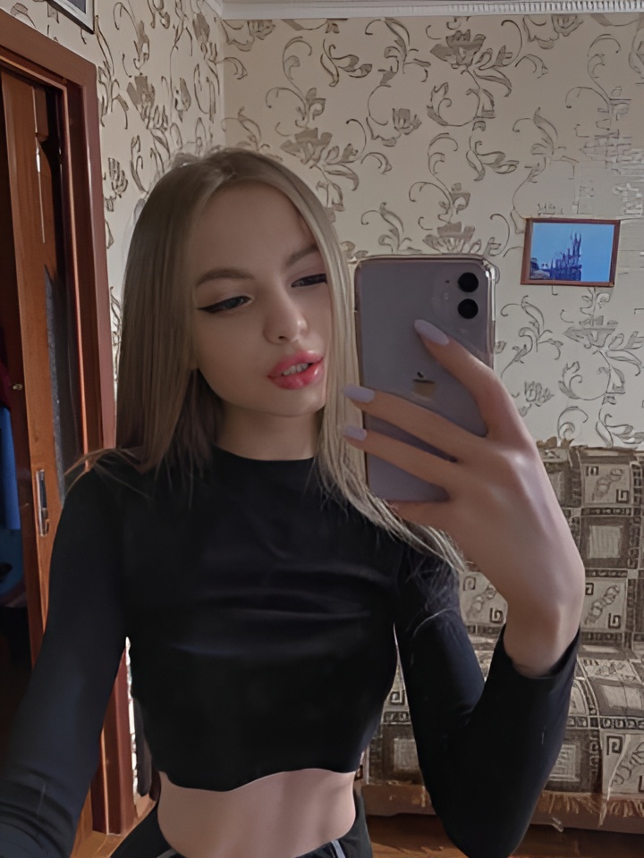 Индивидуалка Леночка, доступна для личного знакомства от 3000 руб