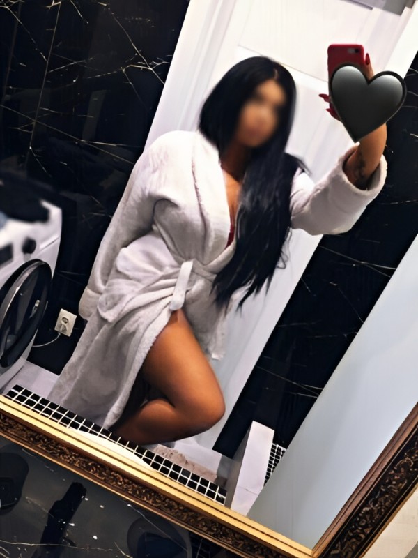 Каролина привлекательная девушка из Лисок цена от 10000 руб