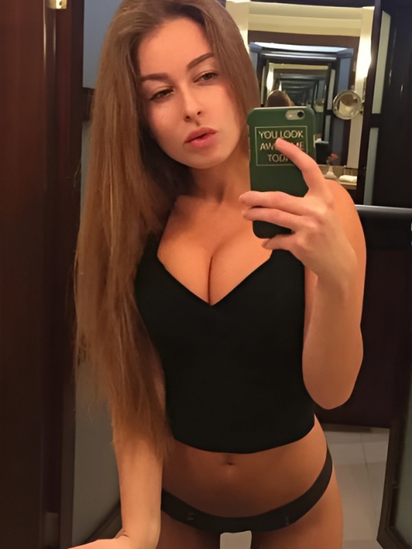 Марта привлекательная девушка из Лисок цена от 10000 руб