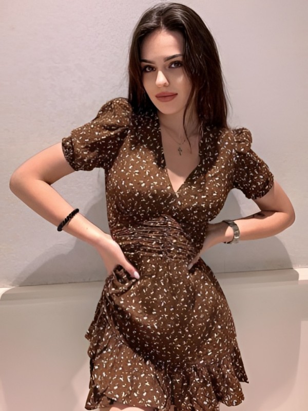 Василиса привлекательная девушка из Лисок цена от 4000 руб