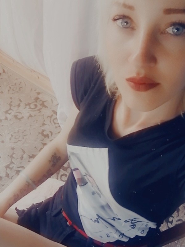 Адель привлекательная девушка из Лисок цена от 3000 руб